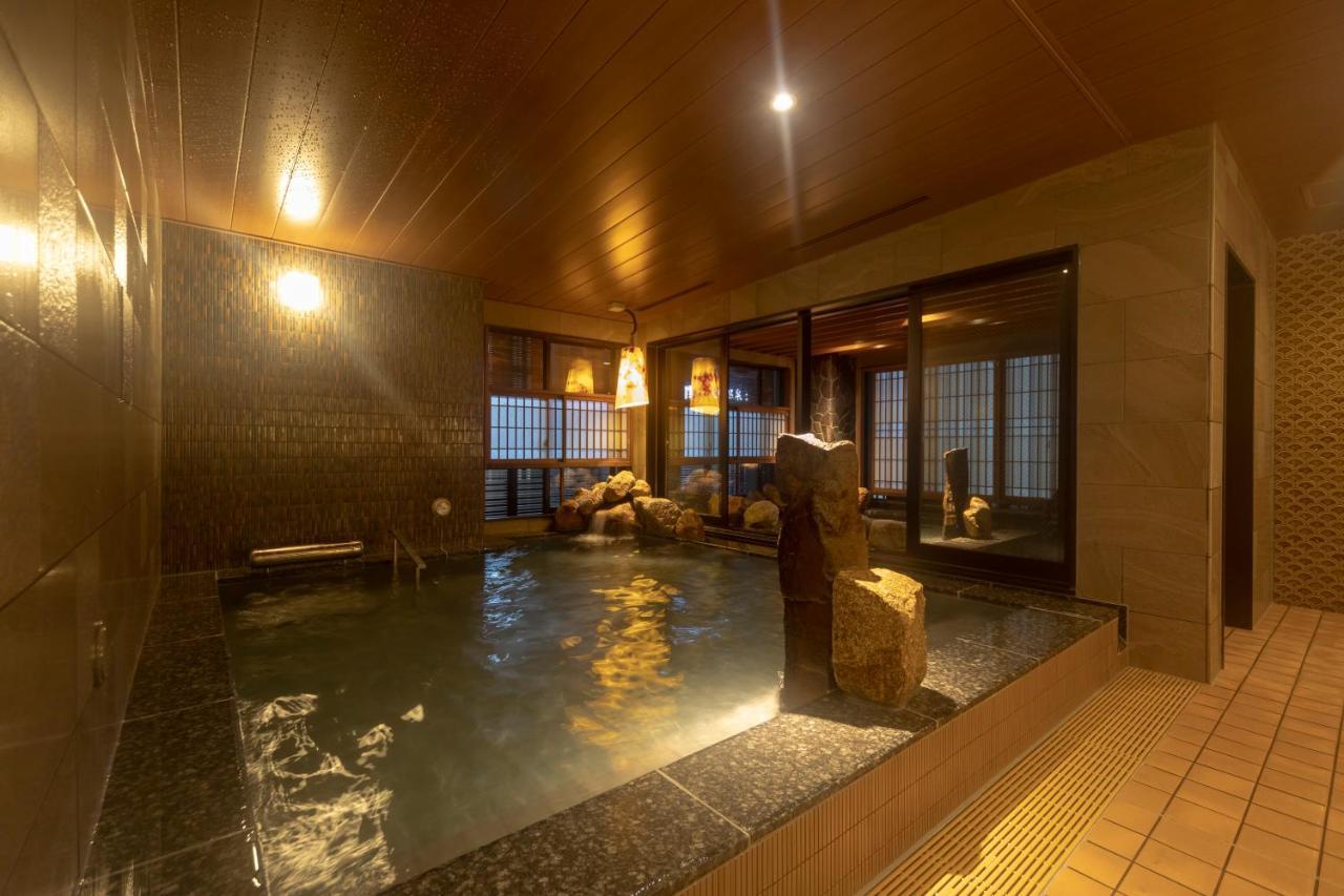 Dormy Inn Premium Namba Annex Natural Hot Spring Osaka Esterno foto