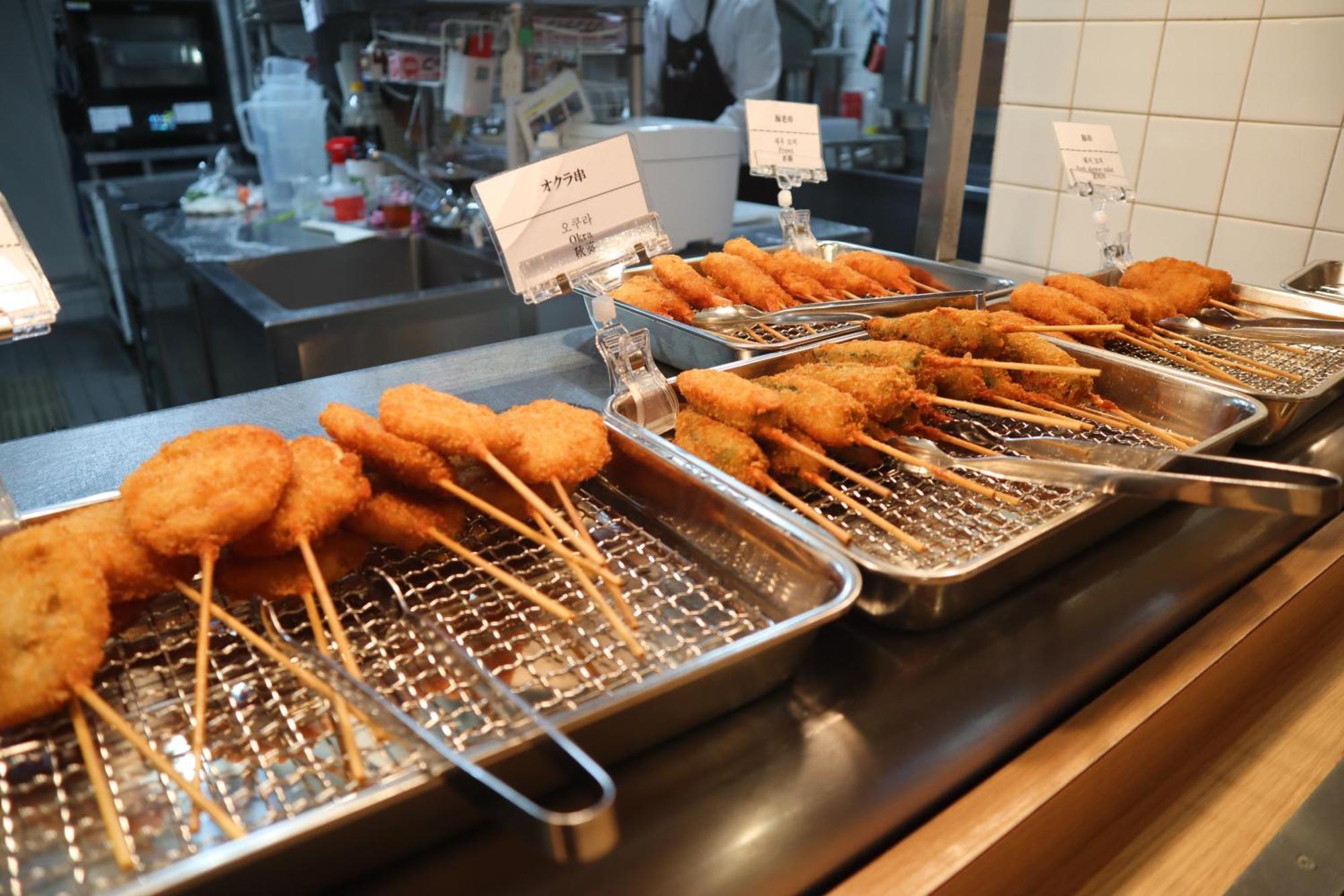Dormy Inn Premium Namba Annex Natural Hot Spring Osaka Esterno foto